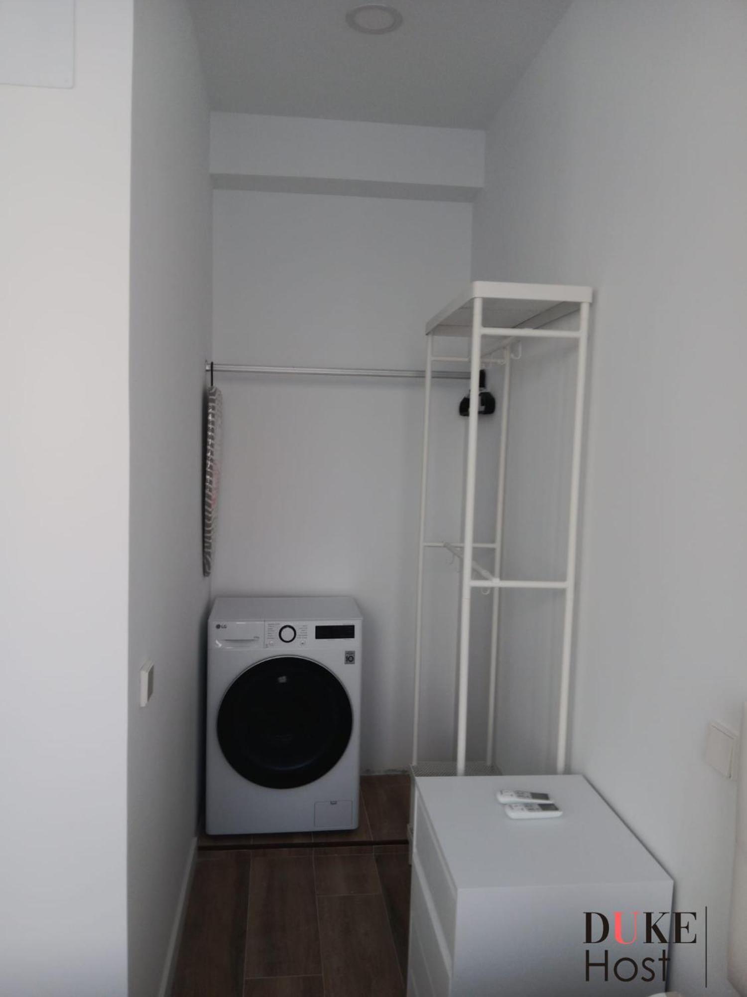Francos Rodriguez1 Apartments Madrid Exteriör bild